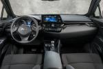 Toyota C-HR 2017 года (NA)